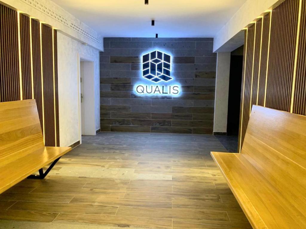 Apartamento 4Qualis Braşov Exterior foto
